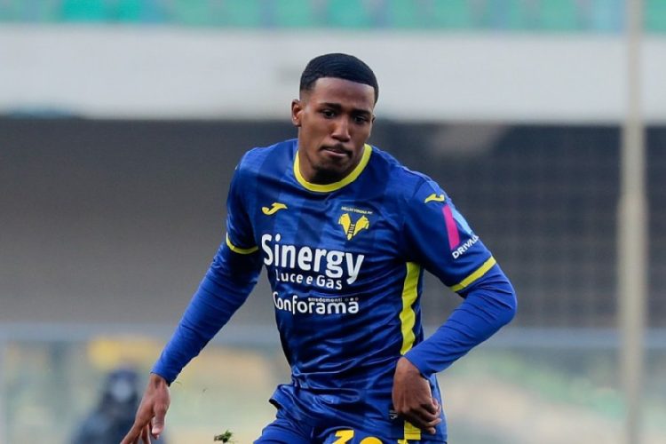 5 transferts estivaux camerounais marquants mis en avant – des experts donnent leurs avis