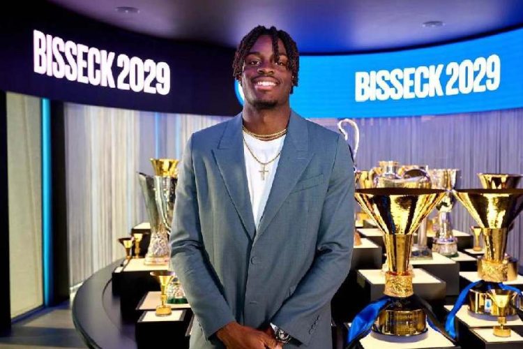 Yann Aurel Bisseck