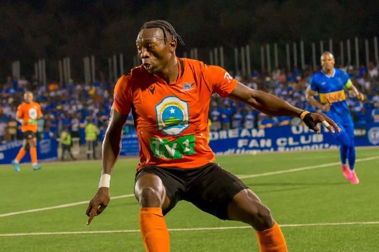Maxwell Djoumekou