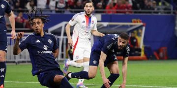 Olympique Lyonnais vs Manchester United