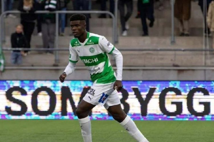 Aaron Bibout, un meilleur remplaçant pour Tolu Arokodare au KRC Genk ?